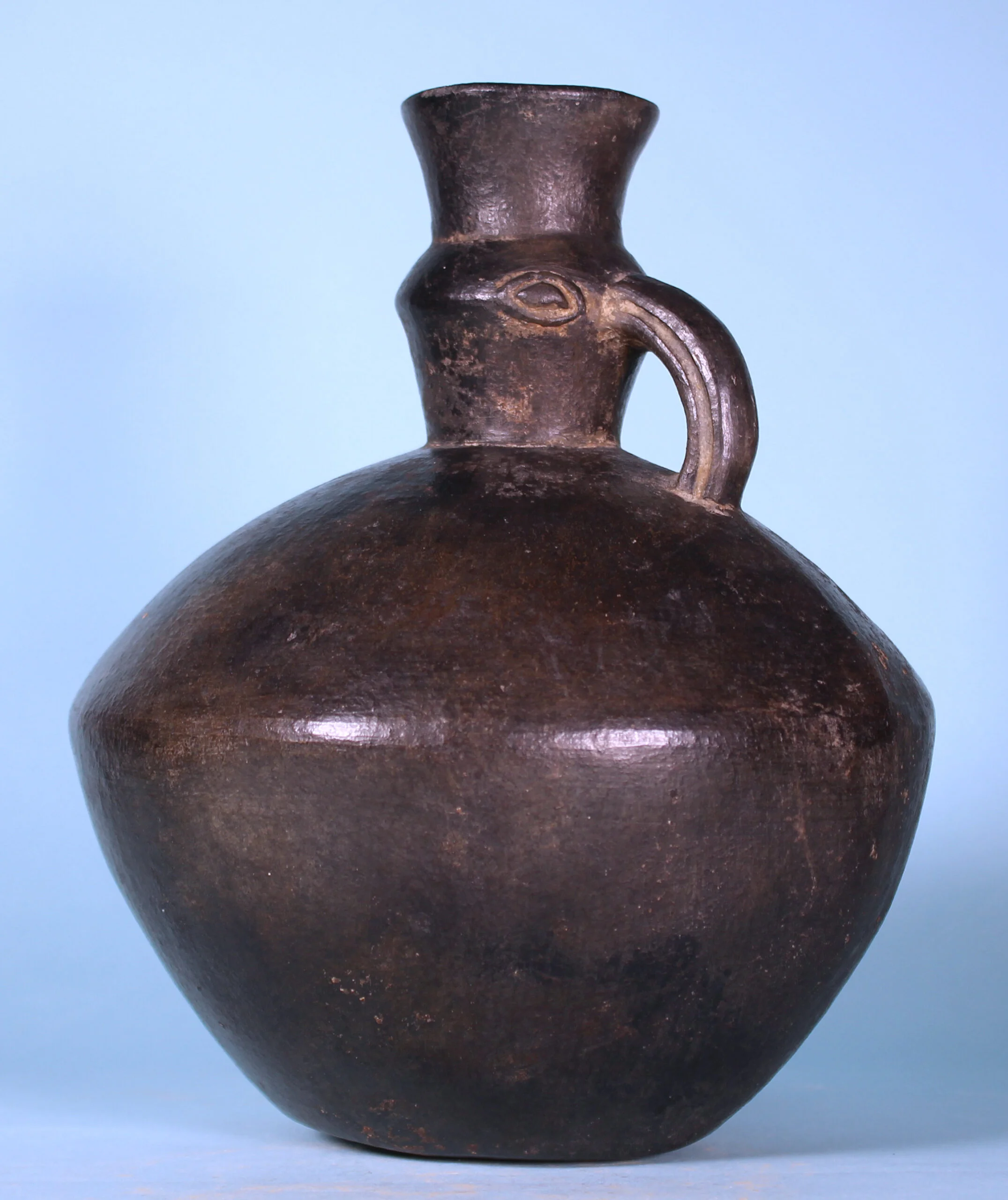 Chimu Blackware Bird Vessel