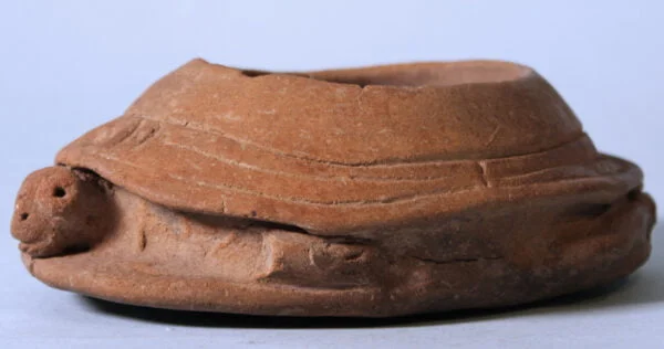 Taino Turtle Bowl – view 2