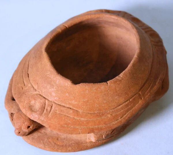 Taino Turtle Bowl – view 3