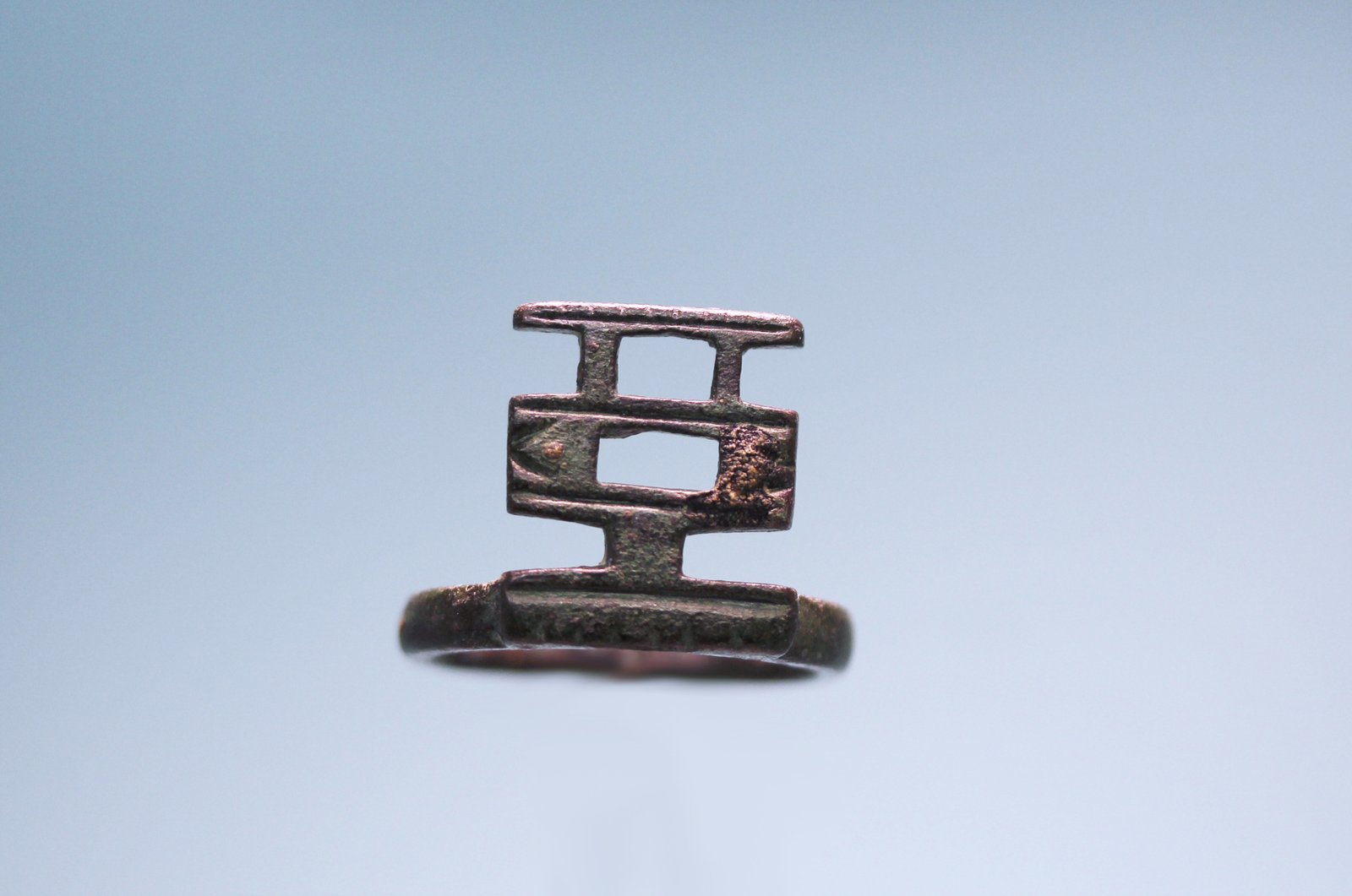 9751b