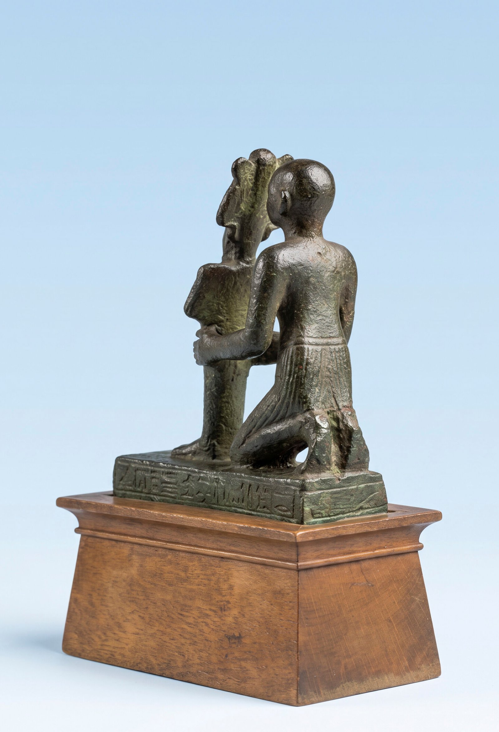 9818d